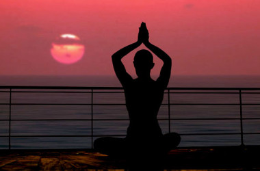 Yoga. La puerta de entrada a una salud óptima. 13 beneficios para su práctica