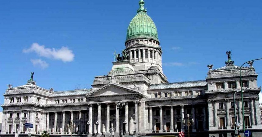 Famosos artistas argentinos que incursionaron en la política Famosos artistas argentinos que incursionaron en la política