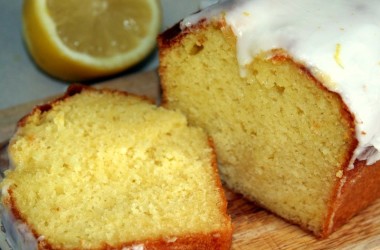 2 clásicas recetas para acompañar el té: lemonies y budín