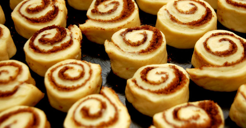 Esponjosos rolls de canela Esponjosos rolls de canela